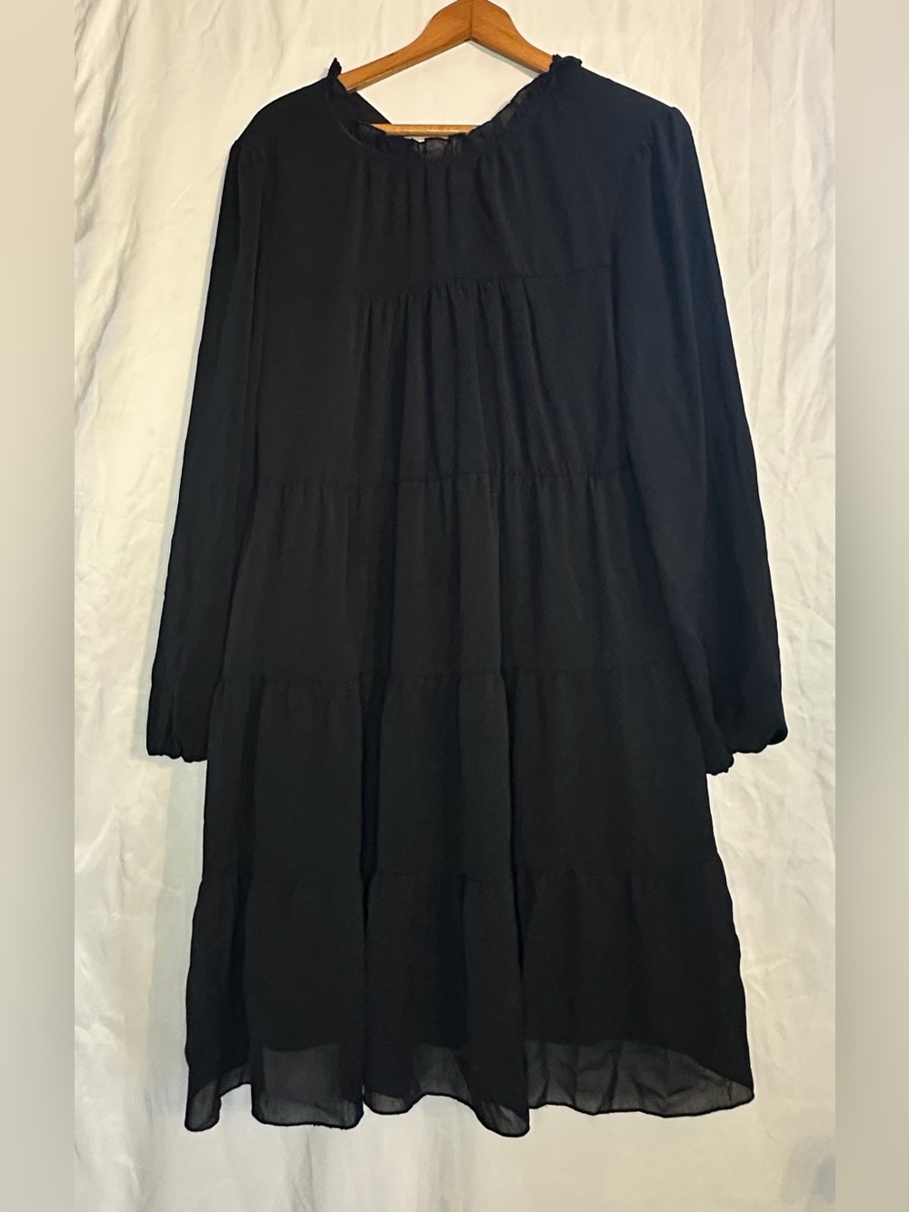 Kirundo Women’s Classic Elegant Black Long Sleeve Dress size Large Knee Length